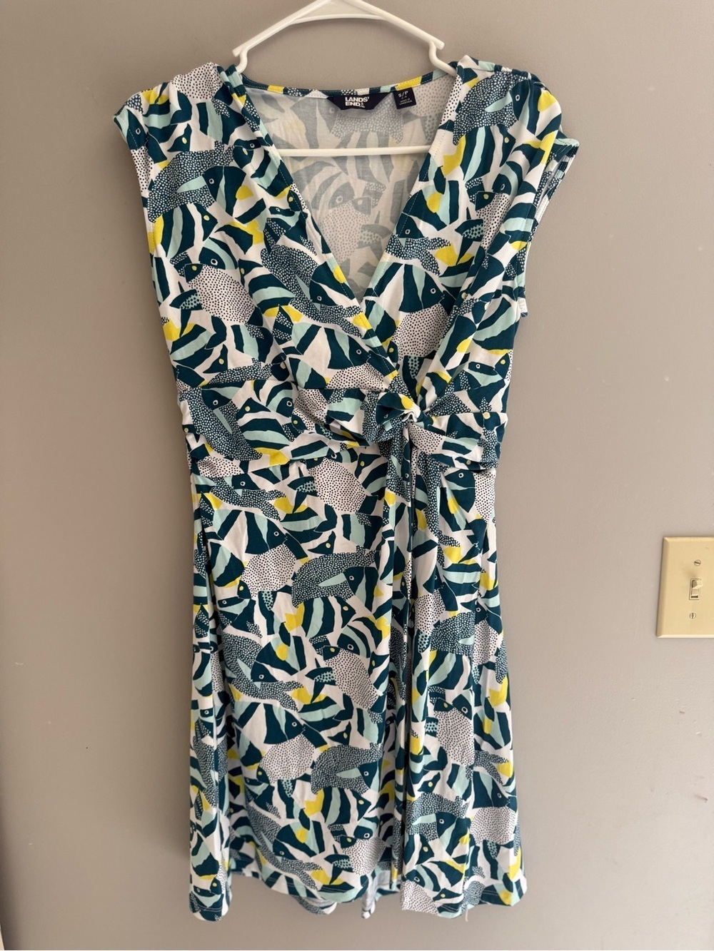 Lands End Womens Fish Print Faux Wrap Twist Front Dress SZ S Stretch Lightweight